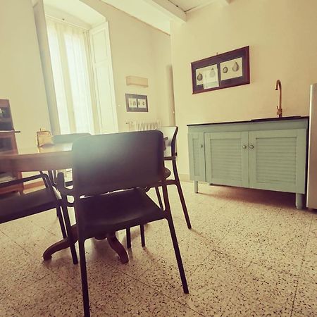Palazzo Romanelli B&B Trani Eksteriør billede
