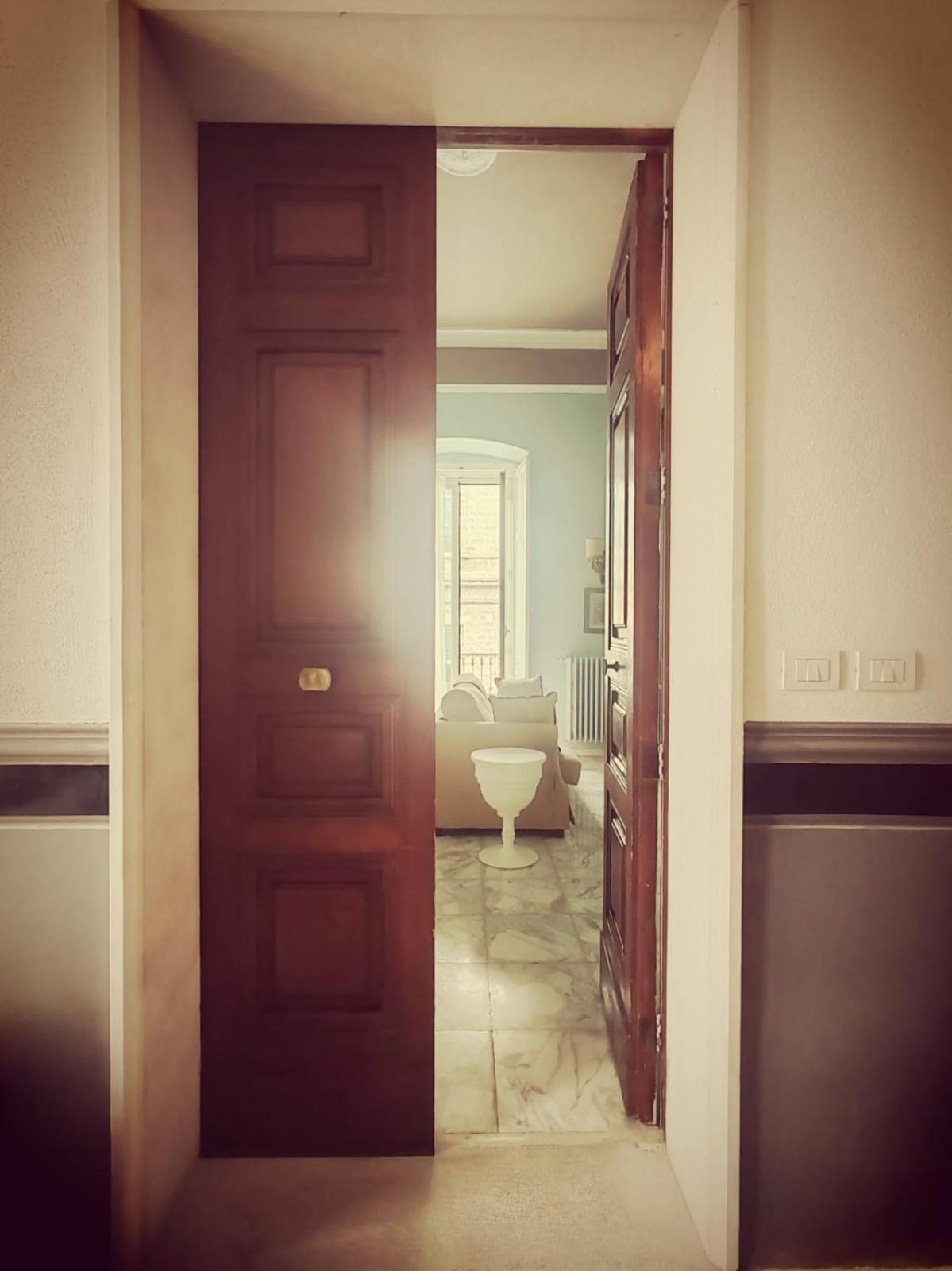 Palazzo Romanelli B&B Trani Eksteriør billede